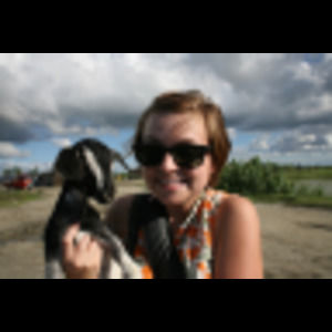 Meet your Posher, Courtney